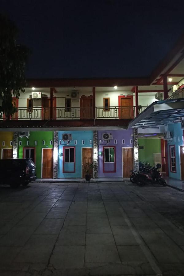 Harmony House Syariah Near Alun Alun Pati Mitra Reddoorz Exterior foto